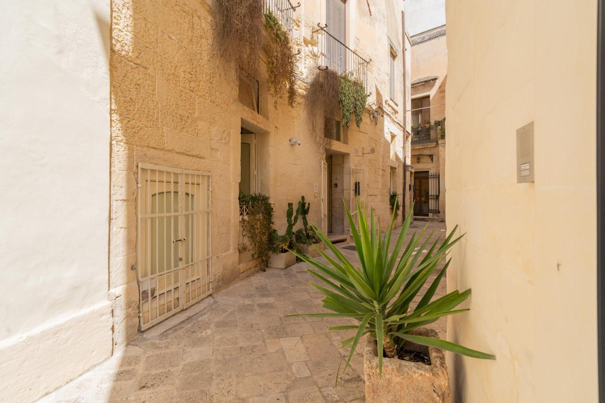 Dimora Barocca Luxury Suites Lecce Exteriér fotografie